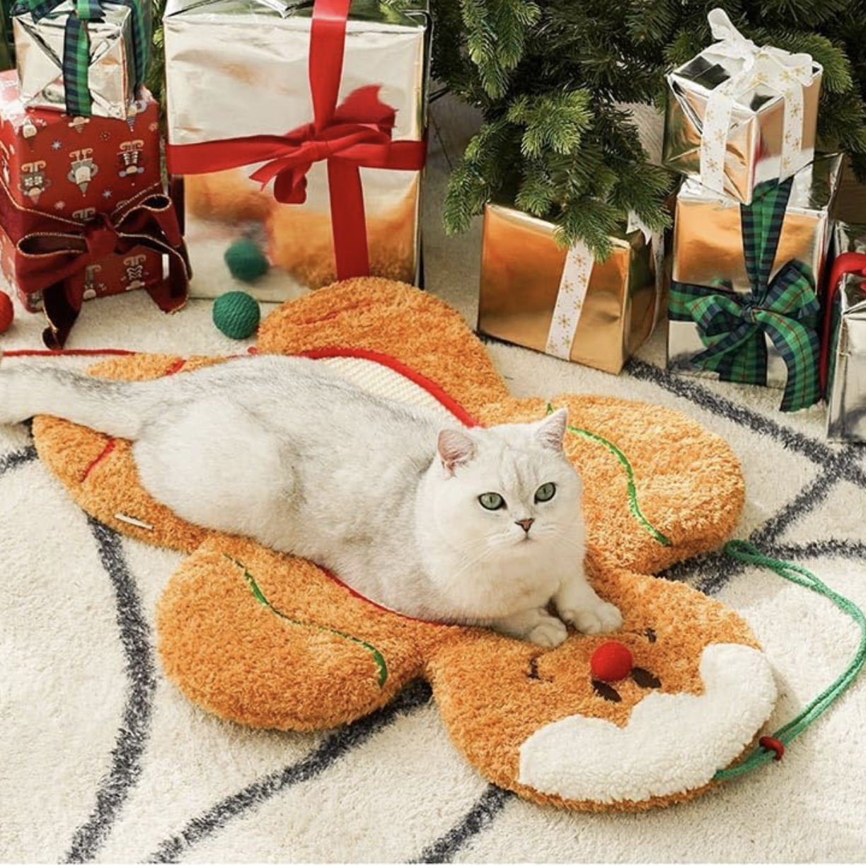 Gingerbread Cat Scratch Rug